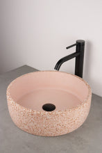 Carica l'immagine nel visualizzatore di Gallery, LAVABO DA APPOGGIO IN CEMENTO - disponibile in vari colori 🎨