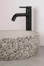 Carica l'immagine nel visualizzatore di Gallery, LAVABO DA APPOGGIO IN CEMENTO - disponibile in vari colori 🎨