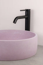 Carica l'immagine nel visualizzatore di Gallery, LAVABO DA APPOGGIO IN CEMENTO - disponibile in vari colori 🎨